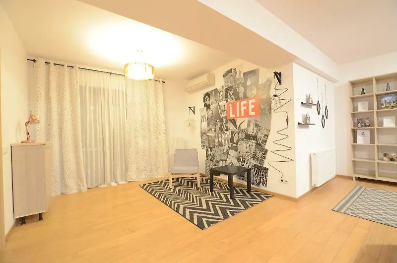 Upground Residence Apartments Bucharest 3*,
