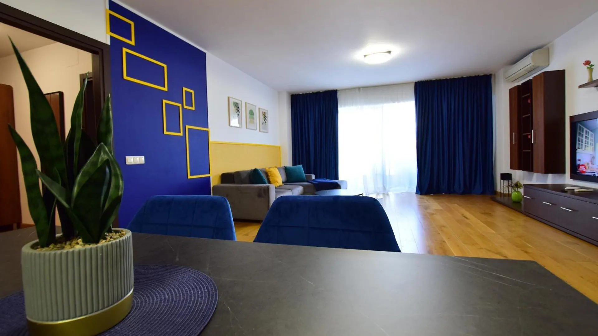 Upground Residence Apartments Bukurešť 3*,